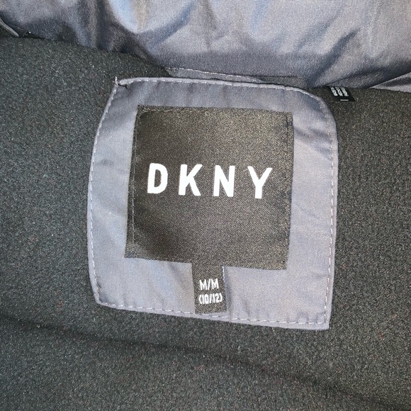 Charcoal Grey DKNY kids down winter coat . Worn twice in very good condition - Picture 5 of 6